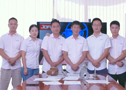 研发团队